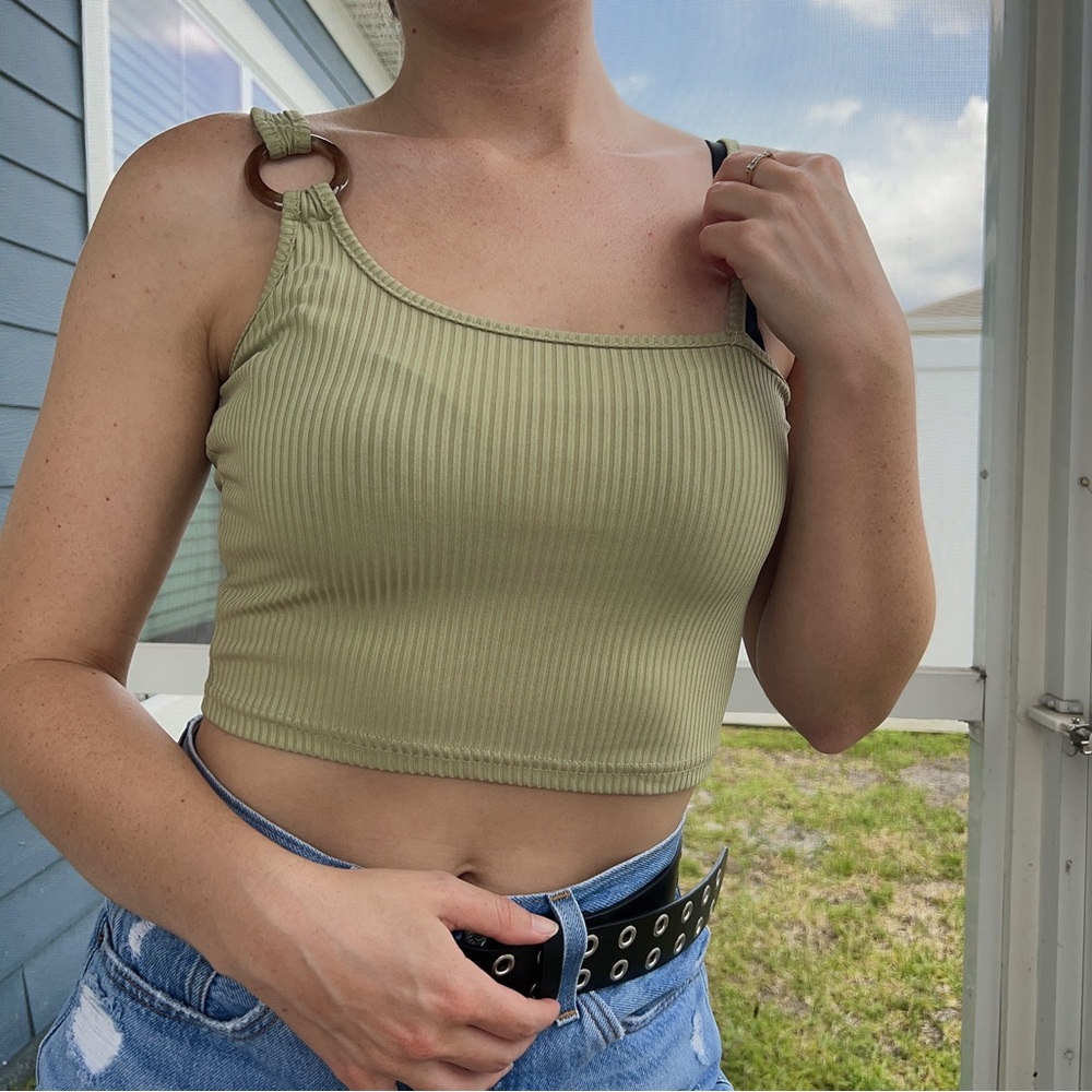 Bamboo green tank top